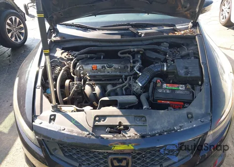 2010 Honda Accord 2.4 Ex-L z USA, uszkodzony, nr VIN 1HGCS1B85AA000301